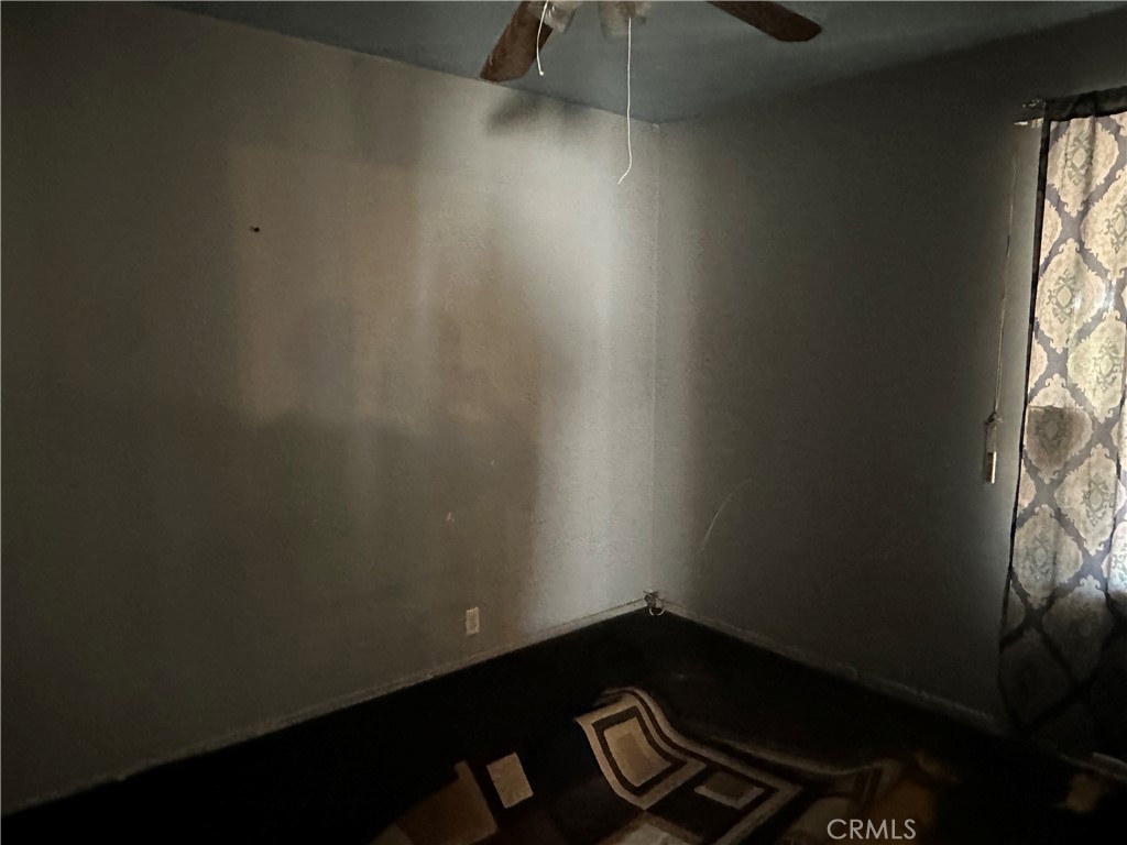 2125 W 11th, Santa Ana CA 92703 - photo 10