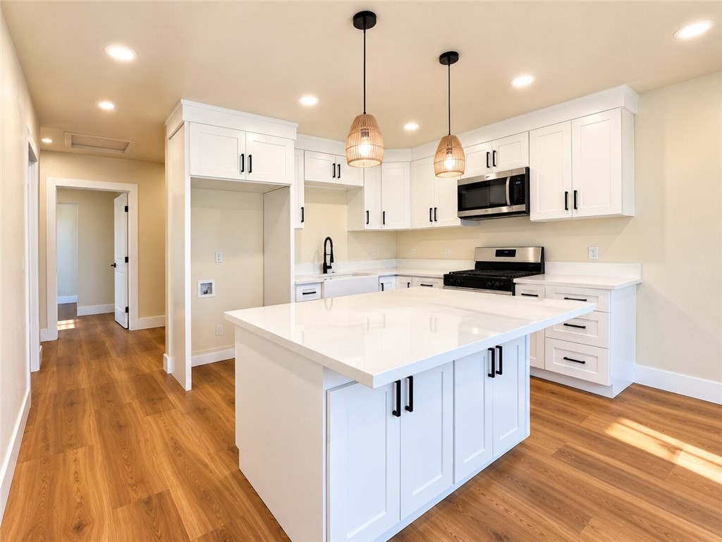 2128 N Bristol, Santa Ana CA 92706 - photo 6
