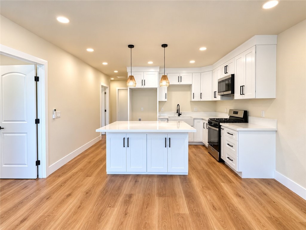 2128 N Bristol, Santa Ana CA 92706 - photo 7