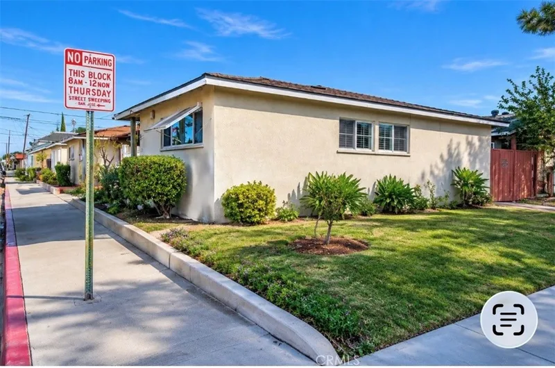 213 S Baker, Santa Ana