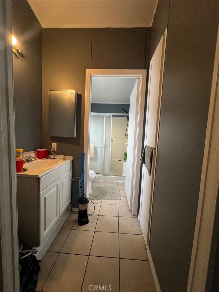 214 Earl Lane 76, Santa Ana CA 92704 - photo 8