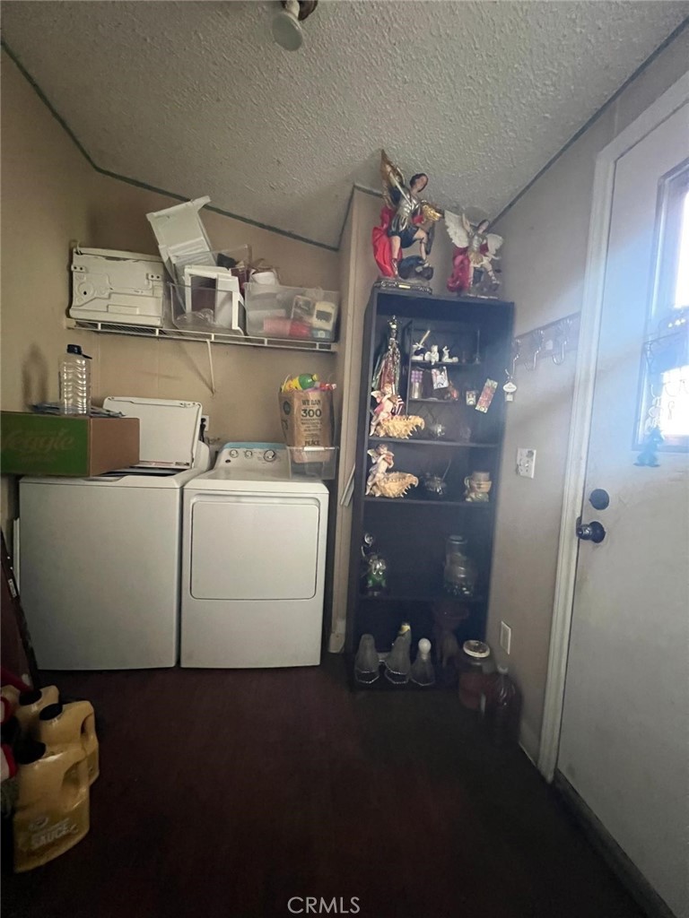 214 Earl Lane 76, Santa Ana CA 92704 - photo 10