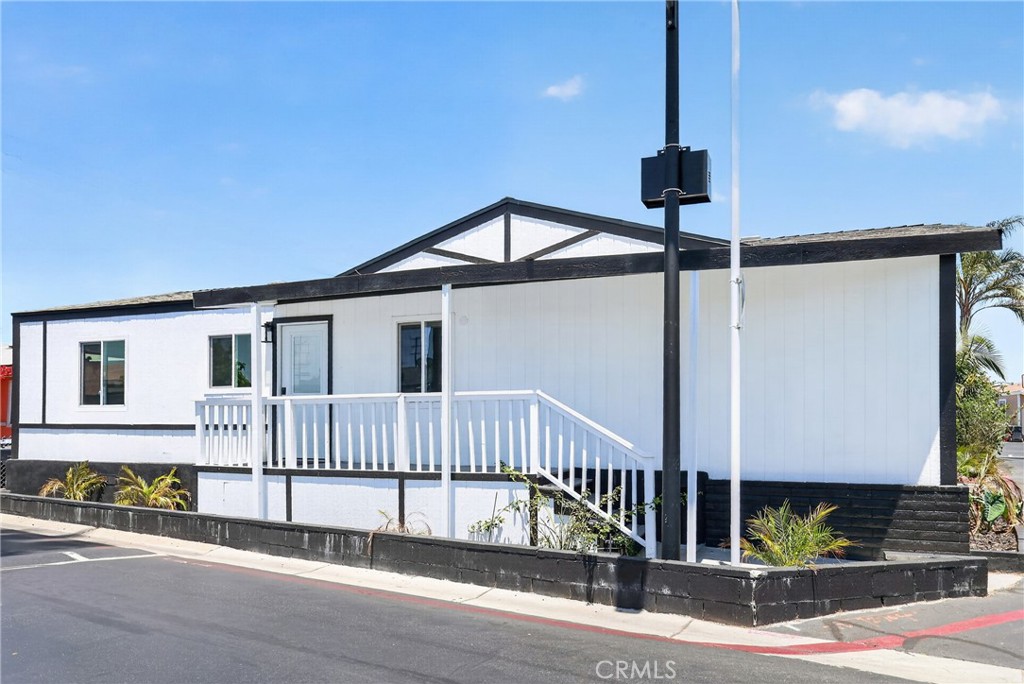 215 S Sullivan Street 220, Santa Ana CA 92704 - photo 3