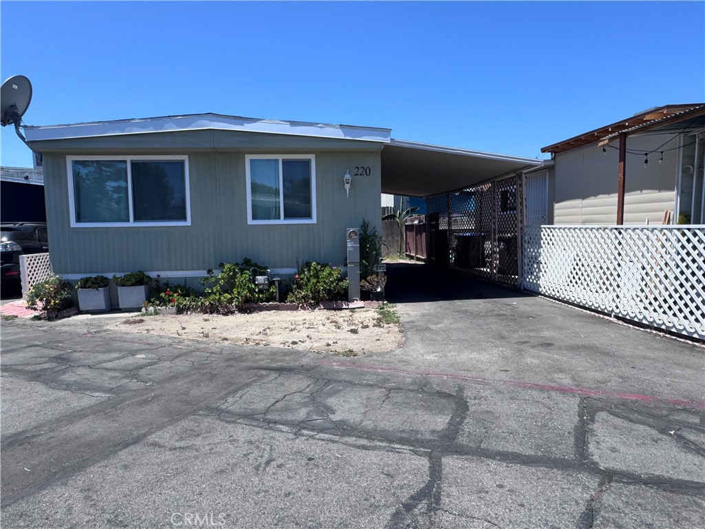 220 Vienna, Santa Ana CA 92703 - photo 6