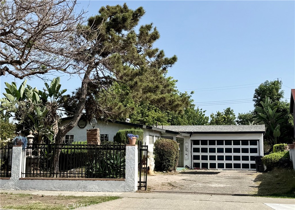 2205 W 9th St, Santa Ana CA 92703 - photo 1