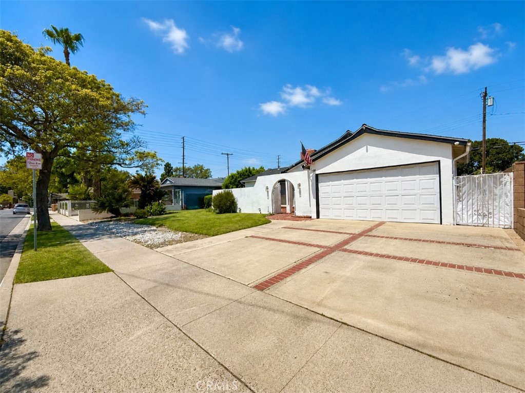 2209 Grovemont, Santa Ana CA 92705 - photo 1