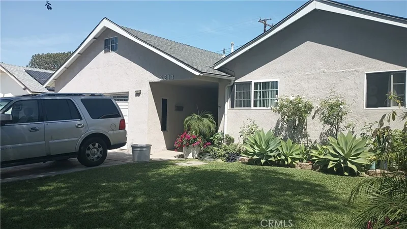 2213 Artesia St Street, Santa Ana