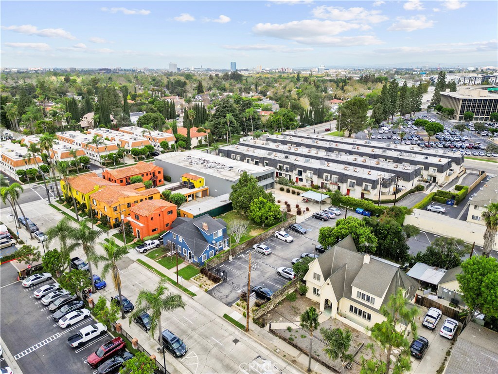2215 N Broadway, Santa Ana CA 92706 - photo 9