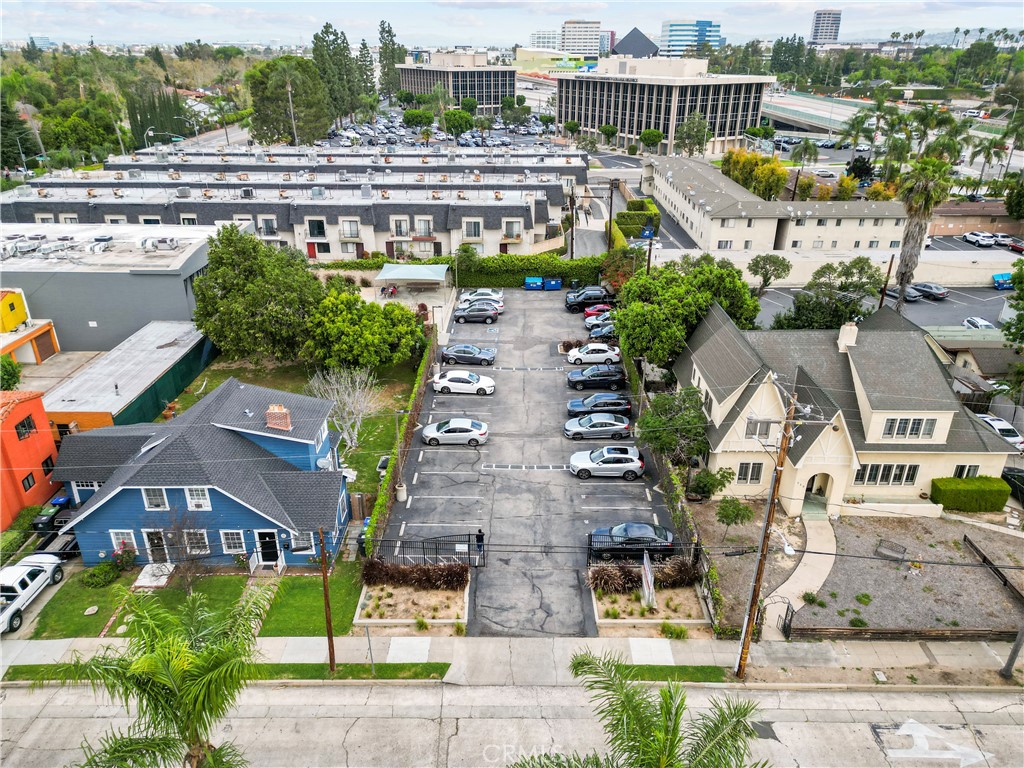 2215 N Broadway, Santa Ana CA 92706 - photo 13