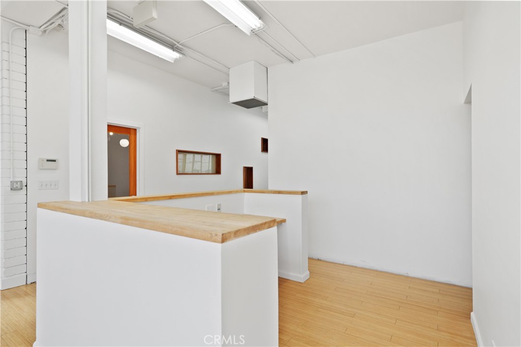 2215 N Broadway, Santa Ana CA 92706 - photo 21