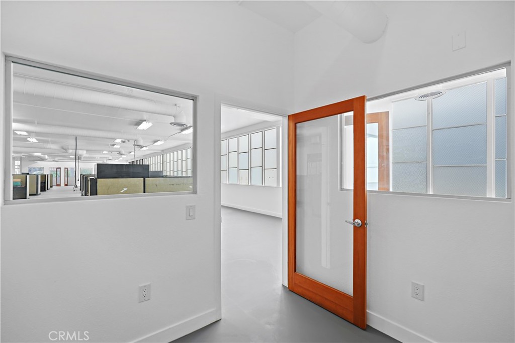 2215 N Broadway, Santa Ana CA 92706 - photo 32
