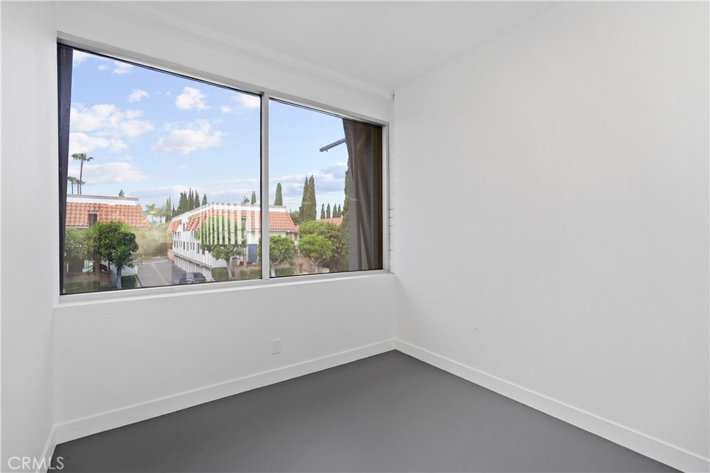 2215 N Broadway, Santa Ana CA 92706 - photo 45