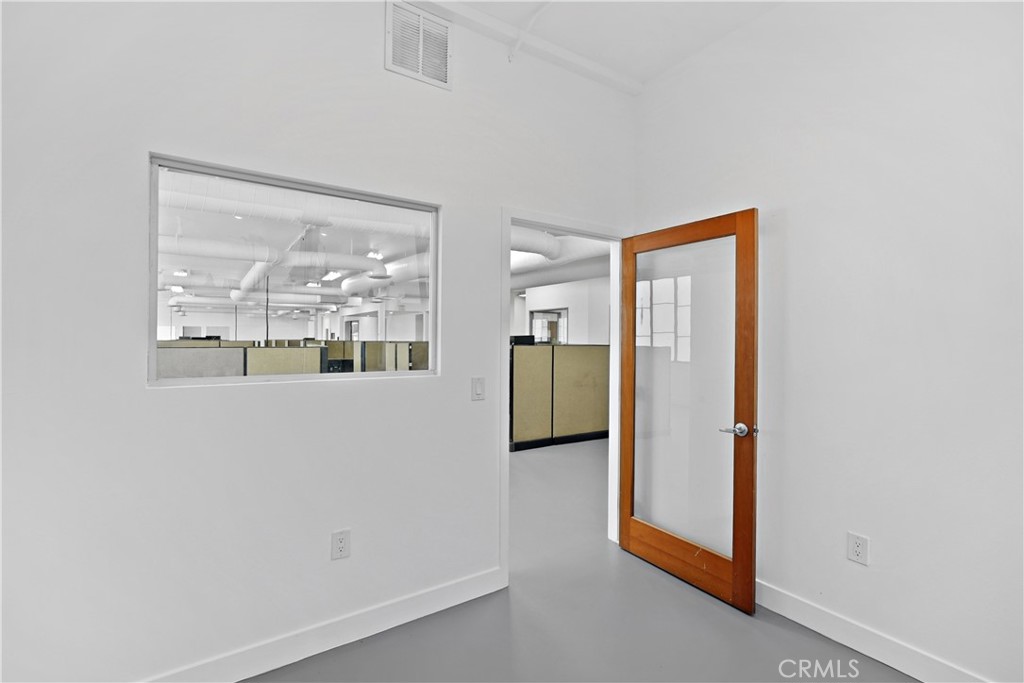 2215 N Broadway, Santa Ana CA 92706 - photo 47