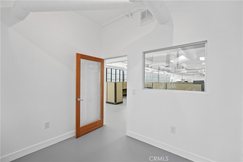 2215 N Broadway, Santa Ana CA 92706 - photo 48