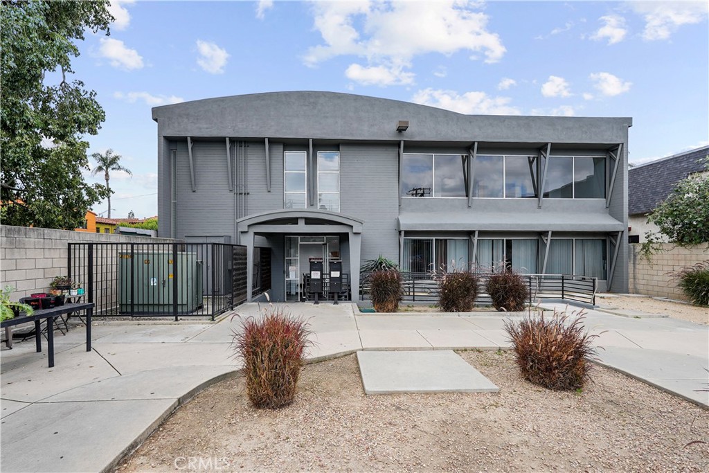2215 N Broadway, Santa Ana CA 92706 - photo 61