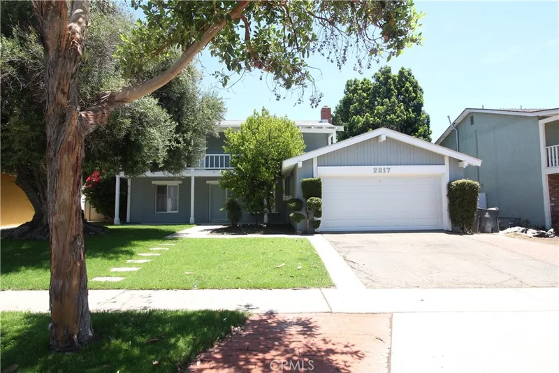 2217 Pasadena Street, Santa Ana, CA 92705
