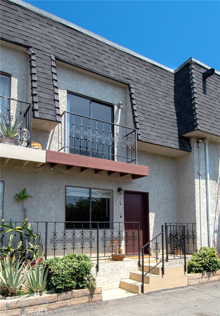 2223 N Broadway L, Santa Ana CA 92706 - photo 1