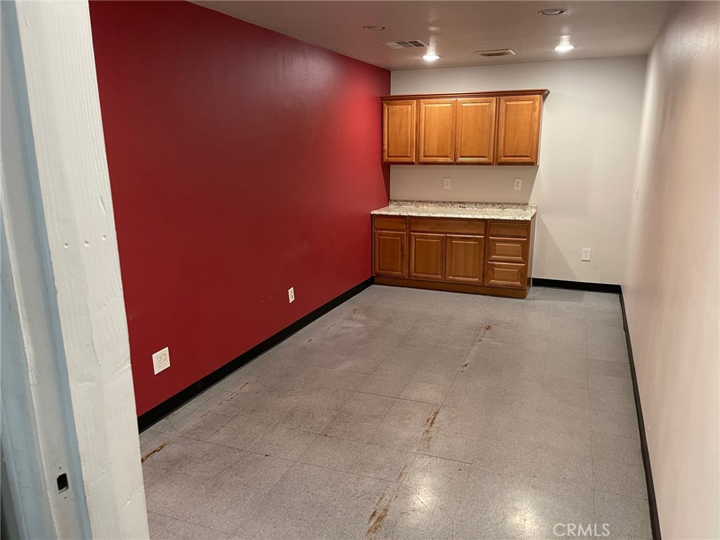 2230 S Anne, Santa Ana CA 92704 - photo 33