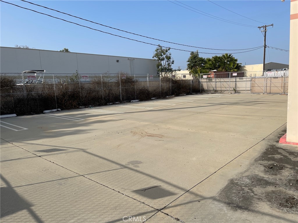 2230 S Anne, Santa Ana CA 92704 - photo 43