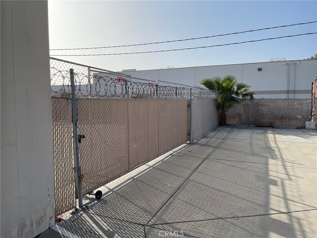 2230 S Anne, Santa Ana CA 92704 - photo 47