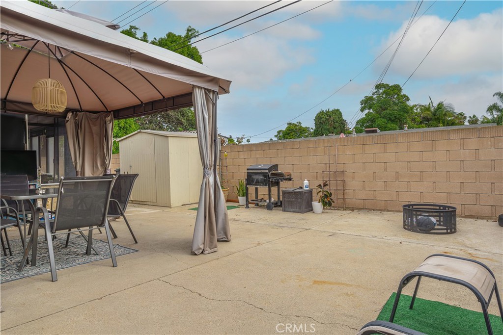 2333 S Shelton Street, Santa Ana CA 92707 - photo 25