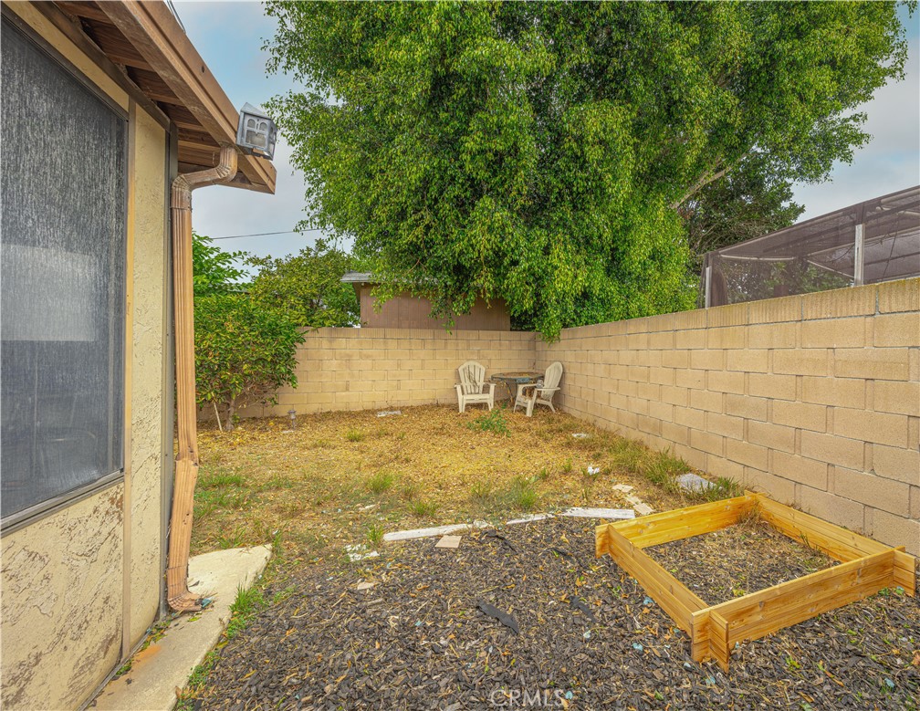 2333 S Shelton Street, Santa Ana CA 92707 - photo 28
