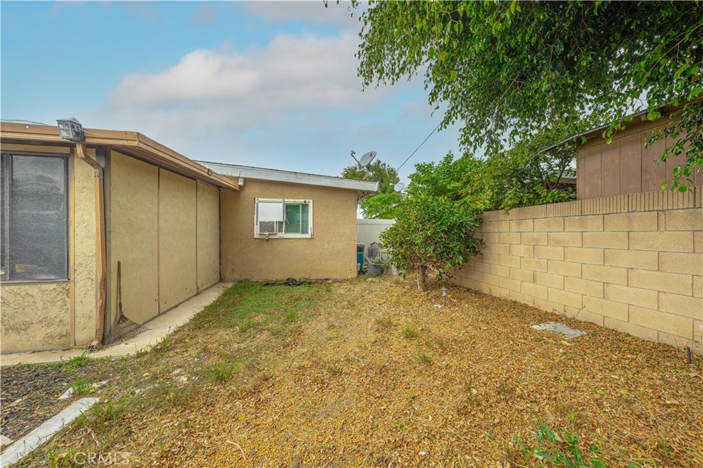 2333 S Shelton Street, Santa Ana CA 92707 - photo 29