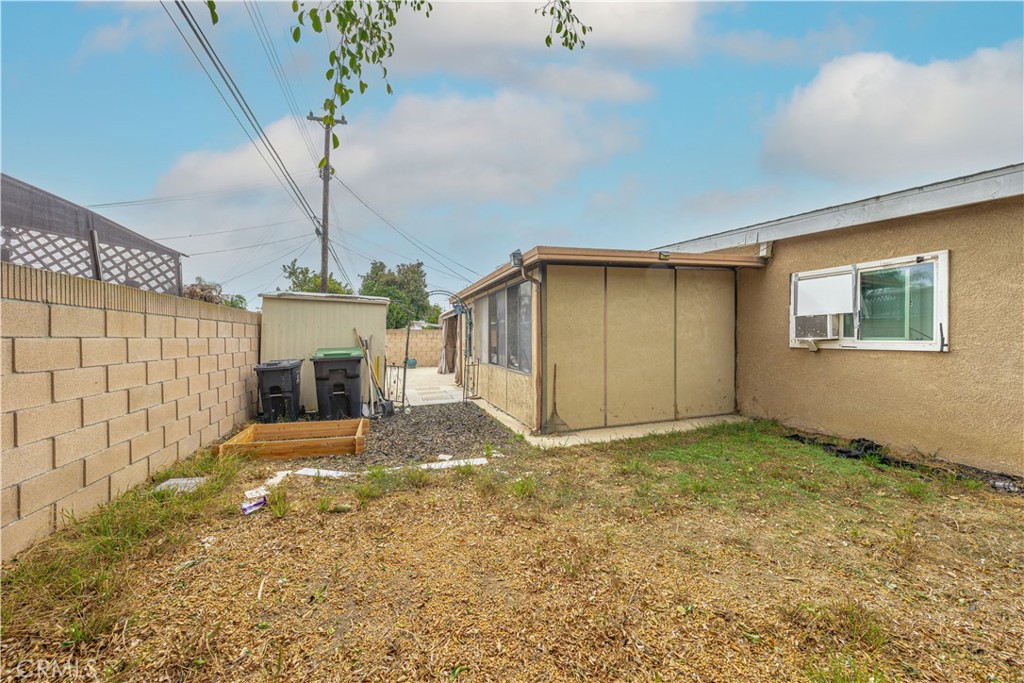 2333 S Shelton Street, Santa Ana CA 92707 - photo 30