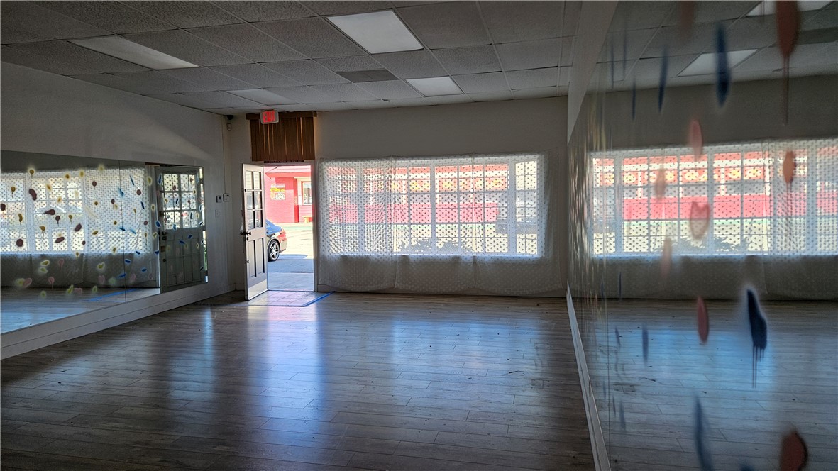 2407 N Tustin Avenue, Santa Ana CA 92705 - photo 6
