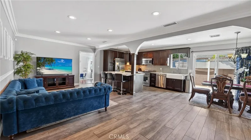 2422 Bern Lane, Santa Ana, CA 92706