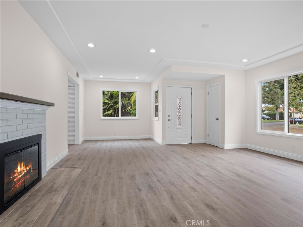 2422 N Forest, Santa Ana CA 92706 - photo 6