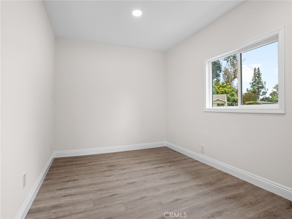2422 N Forest, Santa Ana CA 92706 - photo 22