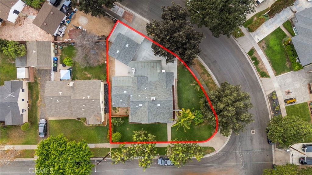 2422 N Forest, Santa Ana CA 92706 - photo 38
