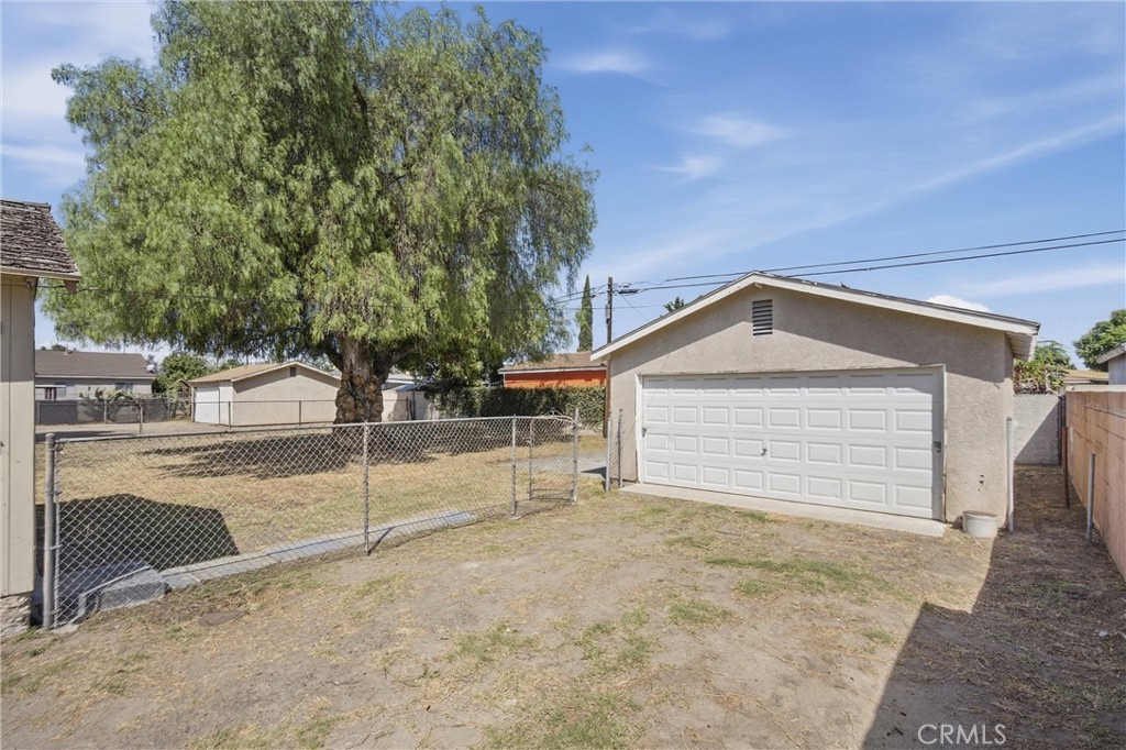 2425 W Occidental Street, Santa Ana CA 92704 - photo 5