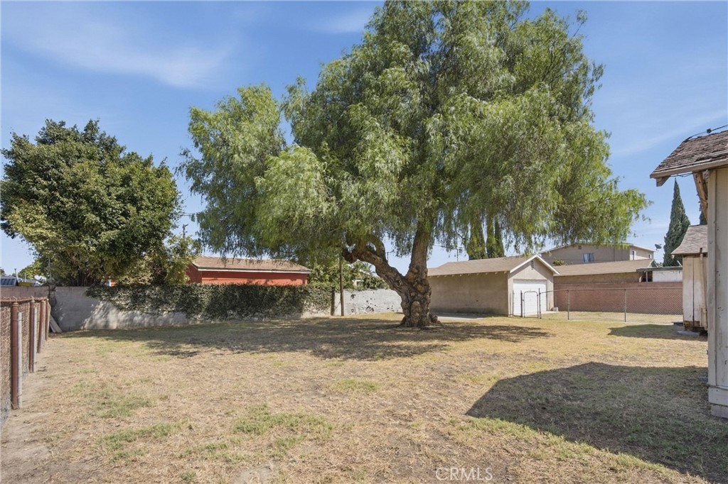 2425 W Occidental Street, Santa Ana CA 92704 - photo 9