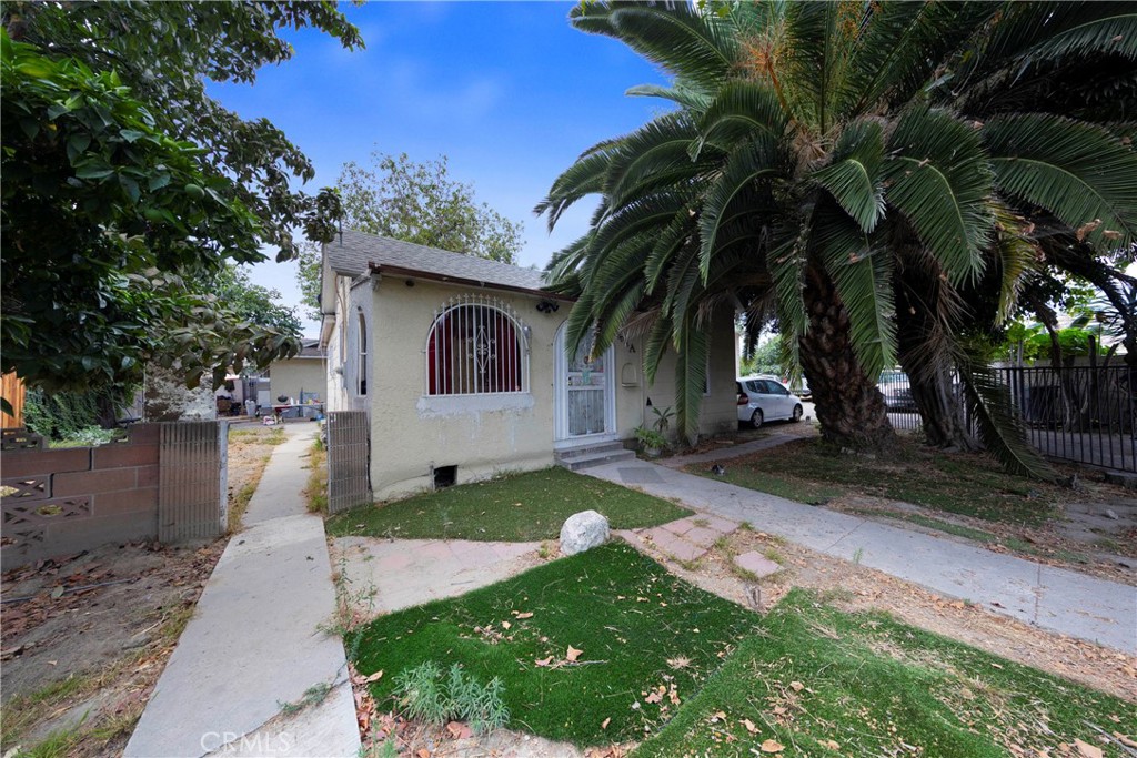 2430 W 6th A/B, Santa Ana CA 92703 - photo 4