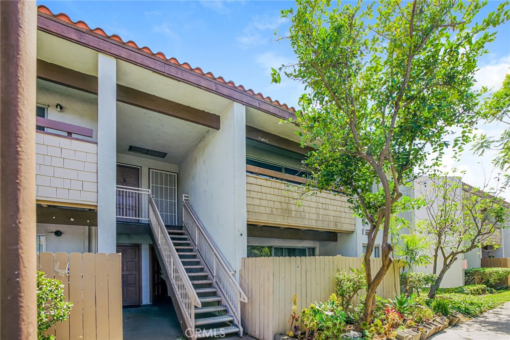 2501 W Sunflower E-11, Santa Ana CA 92704 - photo 1