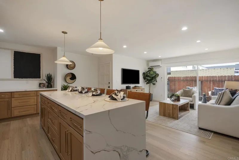 2501 W Sunflower E6, Santa Ana