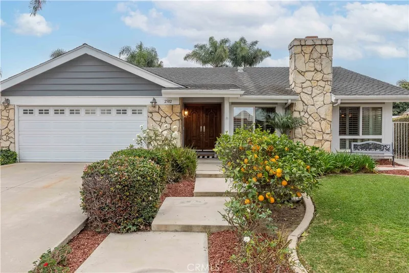 2502 W Adams Street, Santa Ana, CA 92704