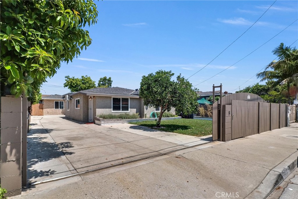 2513 W Occidental Street, Santa Ana CA 92704 - photo 1