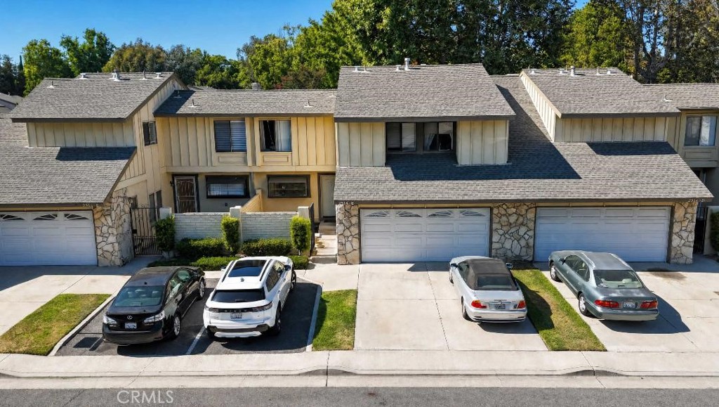 2514 N Tustin E, Santa Ana CA 92705 - photo 1