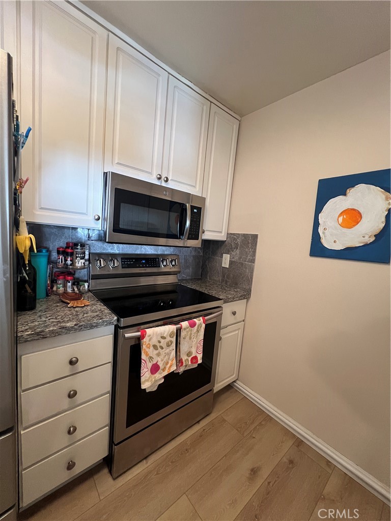 2521 W Sunflower Avenue H11, Santa Ana CA 92704 - photo 12