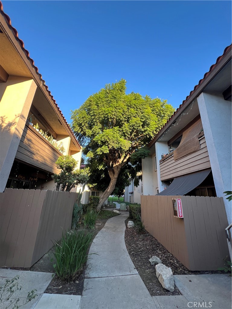 2521 W Sunflower Avenue H11, Santa Ana CA 92704 - photo 29