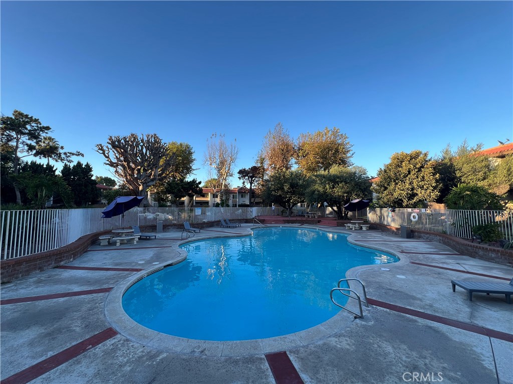 2521 W Sunflower Avenue H11, Santa Ana CA 92704 - photo 36