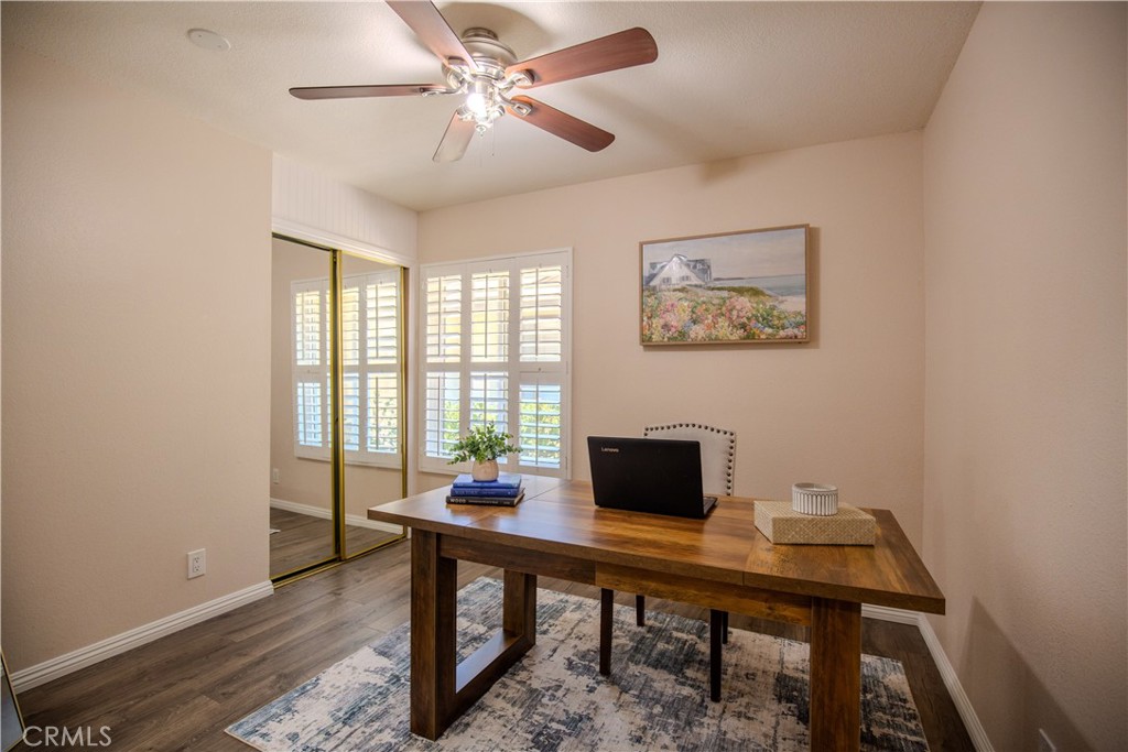 2528 N Tustin D, Santa Ana CA 92705 - photo 5