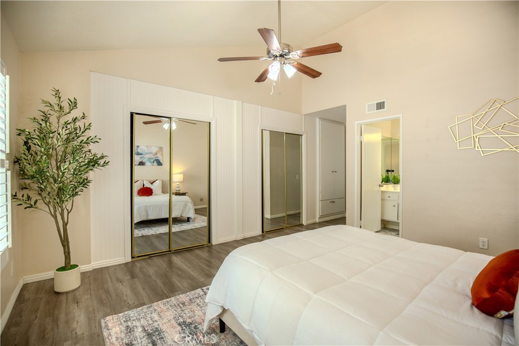 2528 N Tustin D, Santa Ana CA 92705 - photo 14