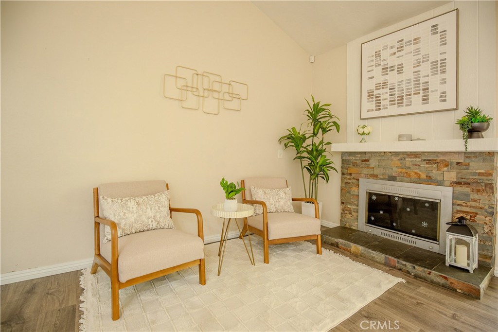 2528 N Tustin D, Santa Ana CA 92705 - photo 22