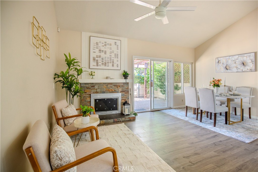 2528 N Tustin D, Santa Ana CA 92705 - photo 24