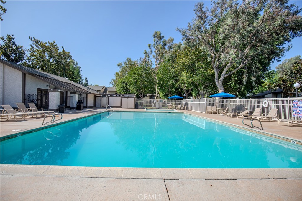 2528 N Tustin D, Santa Ana CA 92705 - photo 45