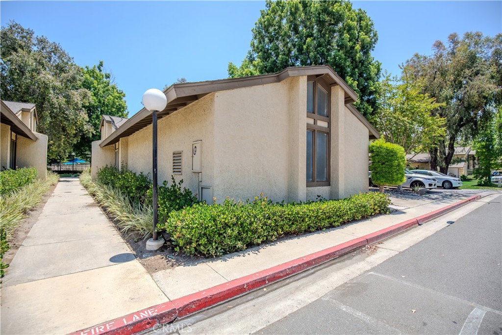 2528 N Tustin D, Santa Ana CA 92705 - photo 51